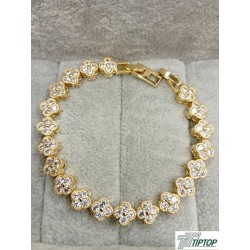 YONCA MODEL ZİRKON TAŞLI GOLD RENK BİLEKLİK YONCA MODEL ZİRKON TAŞLI GOLD RENK BİLEKLİK