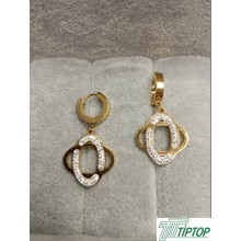 GOLD RENK ZİRKON TAŞLI SALLANTILI KÜPE