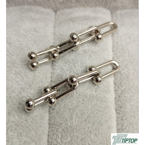 GÜMÜŞ RENK ÇELİK KÜPE