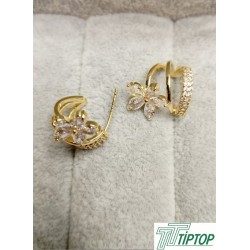 GOLD RENK ZİRKONTAŞLI ÇİÇEK MODEL KÜPE GOLD RENK ZİRKONTAŞLI ÇİÇEK MODEL KÜPE