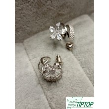 GÜMÜŞ RENK ZİRKONTAŞLI ÇİÇEK MODEL KÜPE